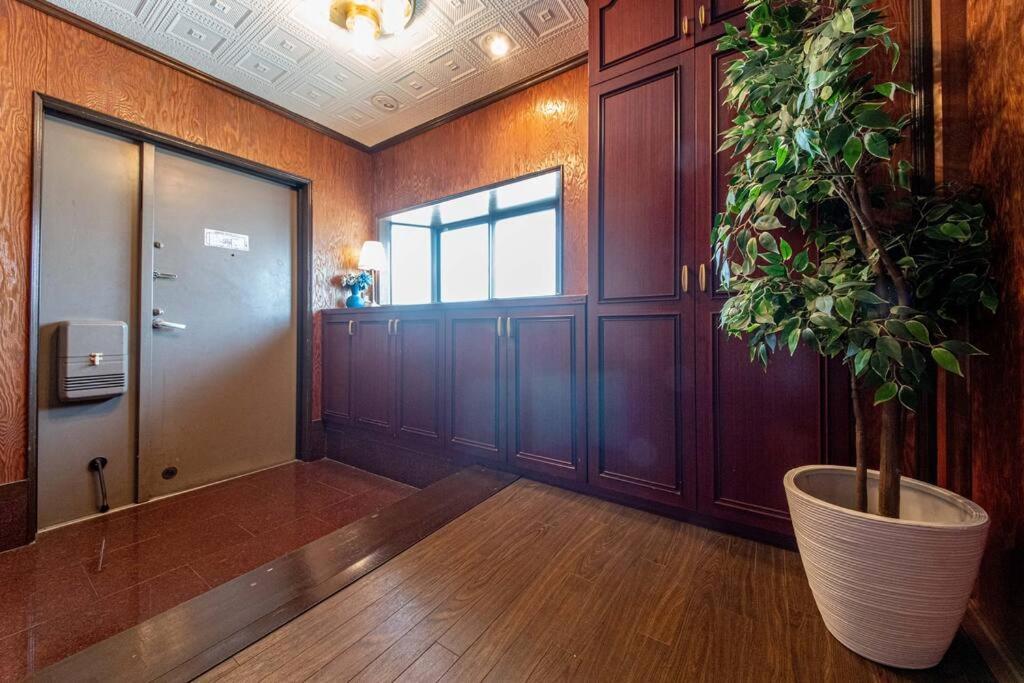 Sanacion Motomachi 7 なんばで150平米の広々空間 最大14名 Netflix見れます Apartamento Osaca Exterior foto